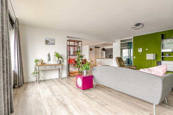Medium property photo - Hengelostraat 114, 1324 GZ Almere